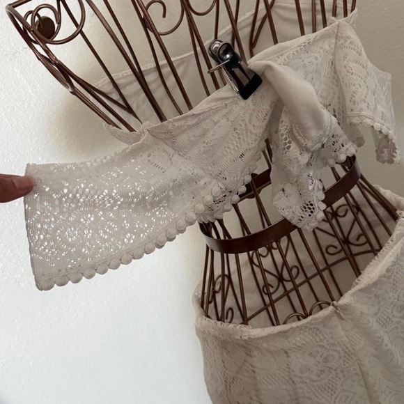 White Lace Two Piece Set – Crop Top & Maxi Skirt – Women's Size M - Picture 3 of 5